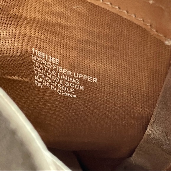 Torrid Like New Taupe Booties Cross Straps 9 Wide - Picture 6 of 10